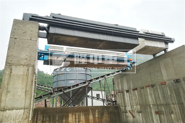 污泥板框壓濾機(jī)新舊對比