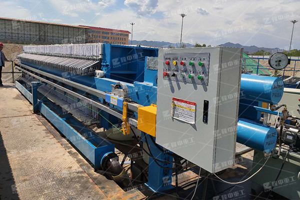 廂式壓濾機(jī)使用過程中這五點(diǎn)要時(shí)刻注意起來