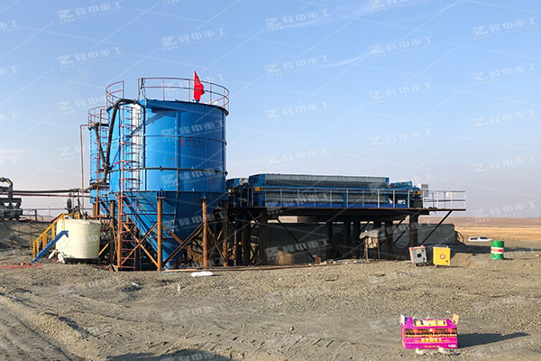 污泥廂式壓濾機(jī)操作時(shí)需要注意哪些問題？