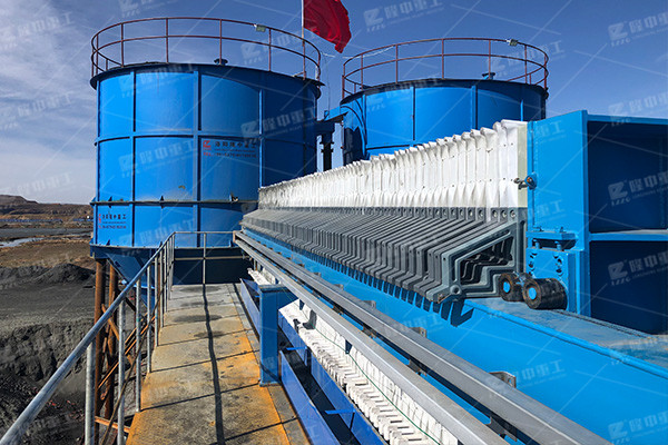 怎么讓洗沙場帶式壓濾機濾餅的水分更少？不如試試這個方法！